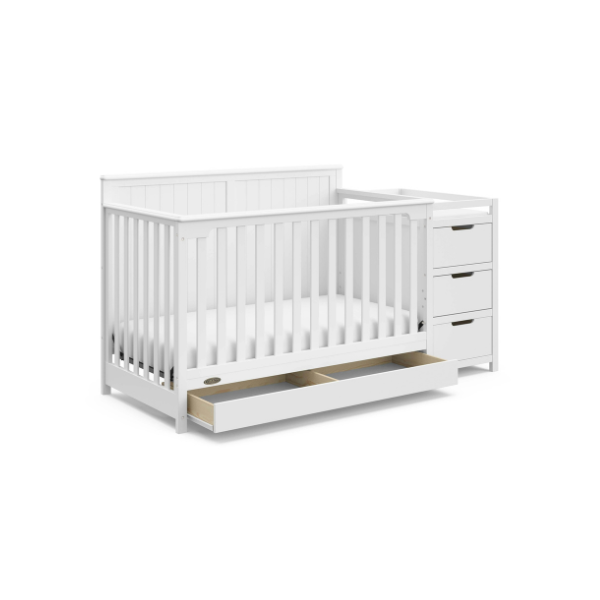 Graco Hadley 5 in 1 Convertible Crib and Changer with Drawer